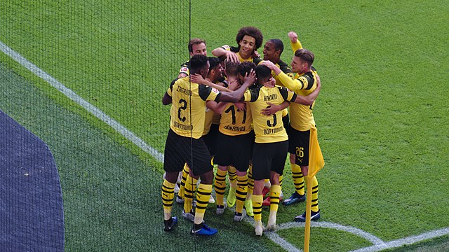 How can Borussia Dortmund win another Bundesliga title?